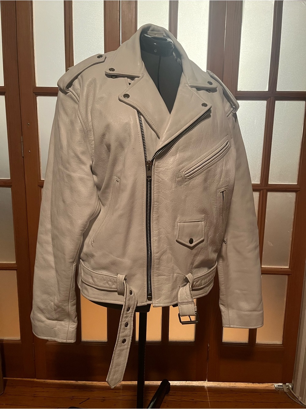 Men's vintage White LeatherBiker Jacket size 50